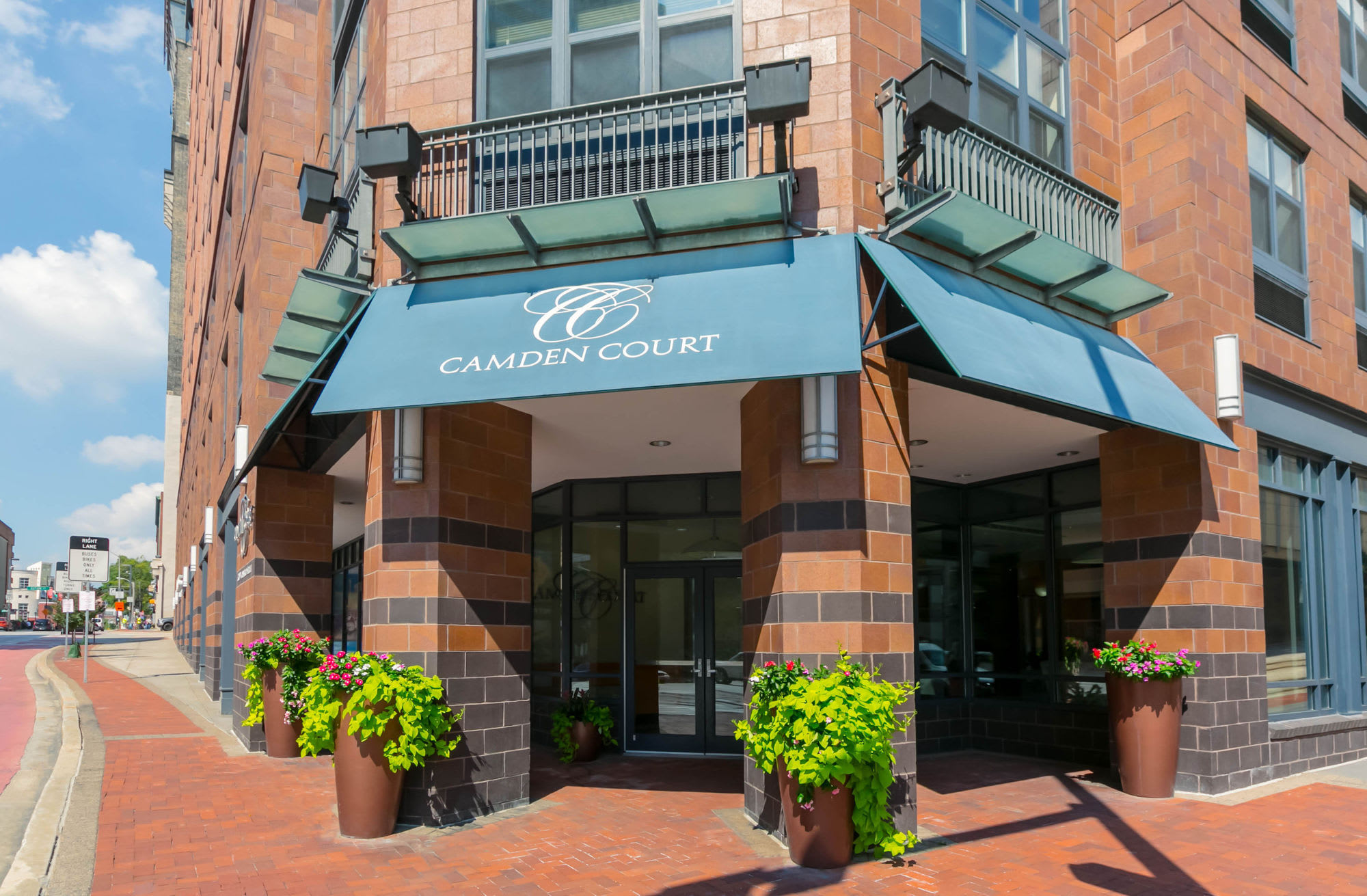 Camden Court – photo 2