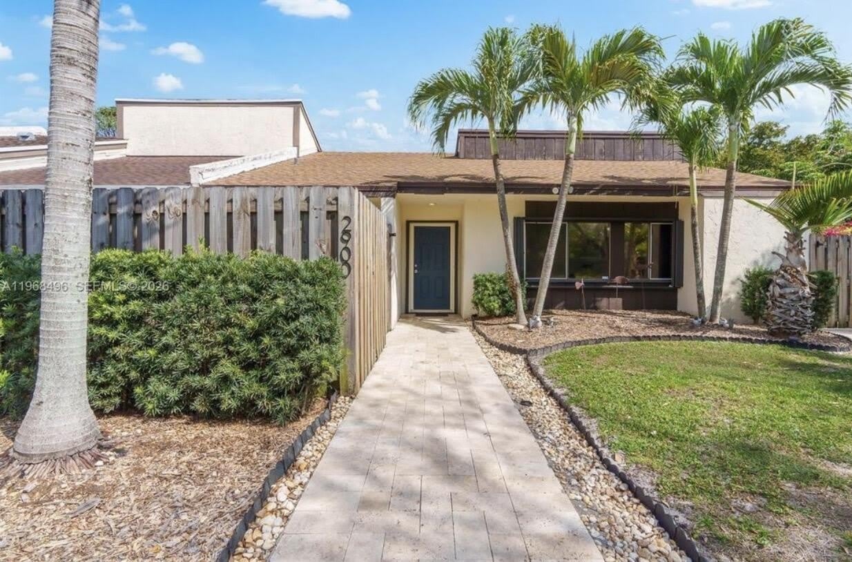 2900 NW 69th Court – photo 3