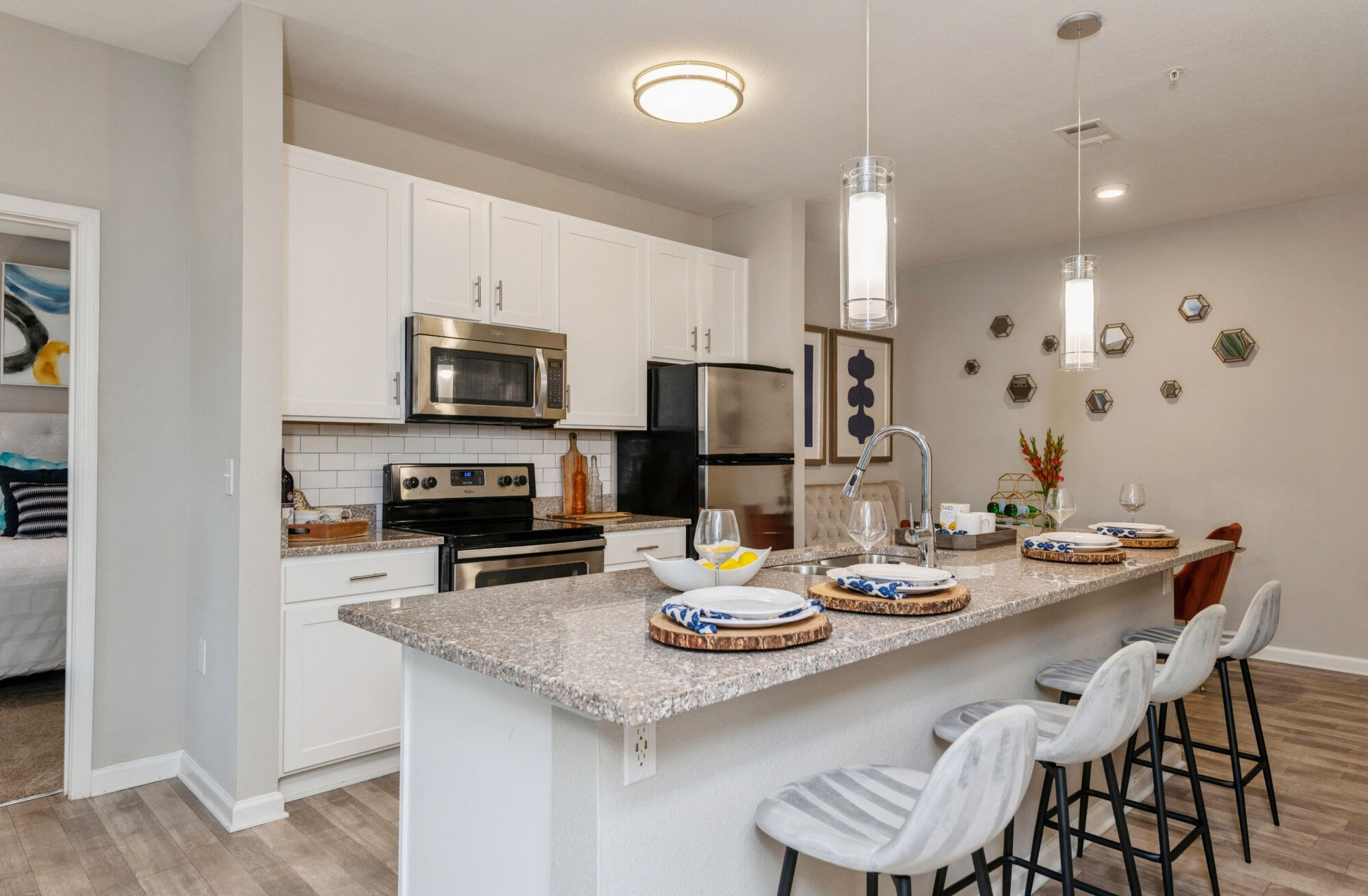 Quiet 3 Bedroom Cul De Sac Home In Rollingwood – photo 2