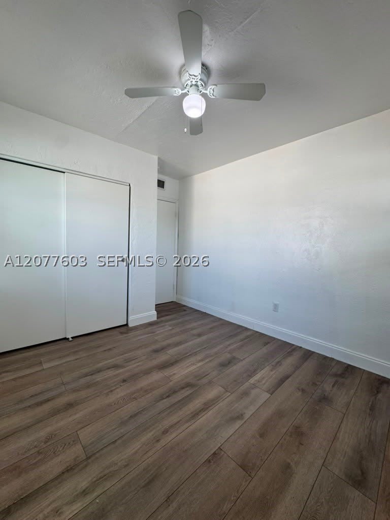 3227 NW 48th St – photo 2