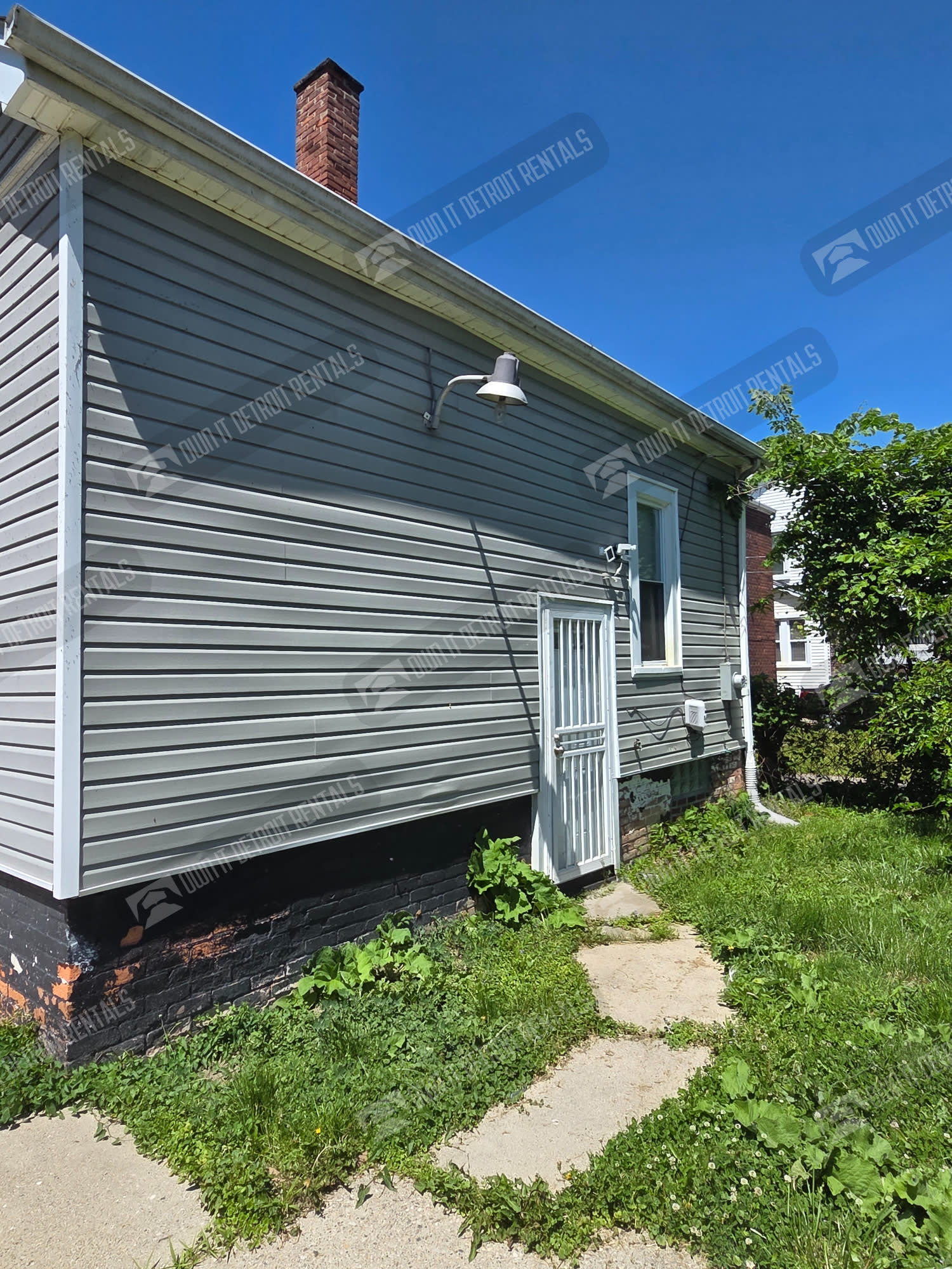 4188 Buckingham Ave – photo 4