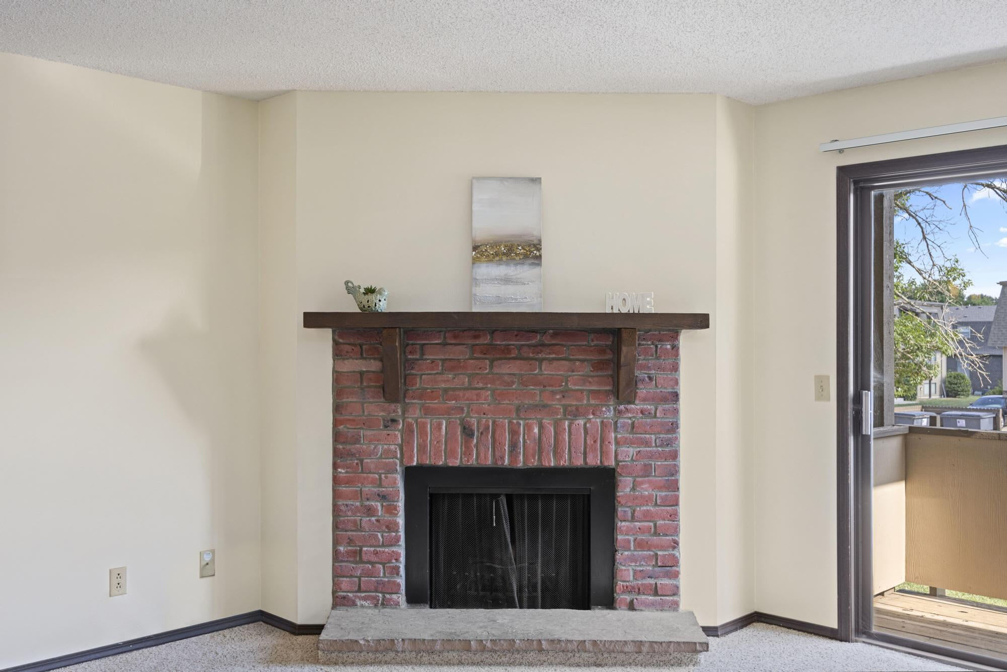 Sandstone Apartments – photo 5