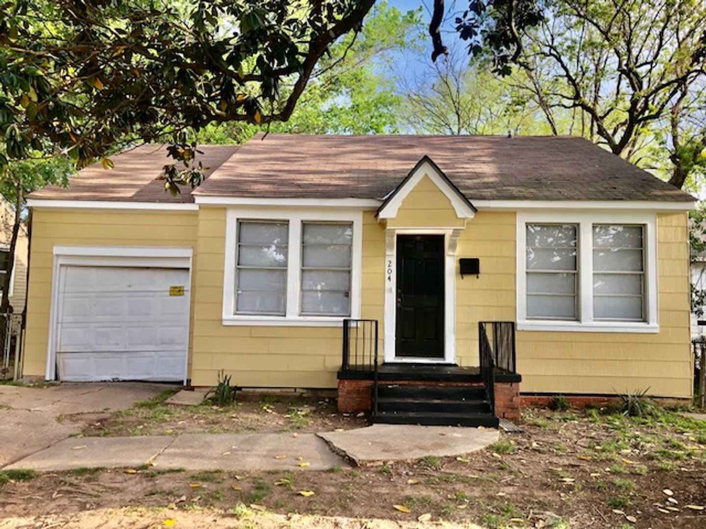500 Off First Month S Rent Move In Special Adorable Remodeled Highland Centenary Home – photo 1