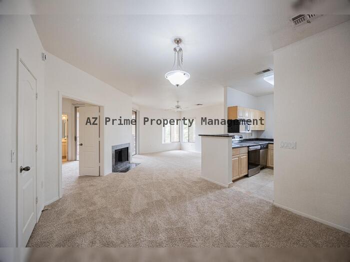 1411 East Orangewood Avenue – photo 2
