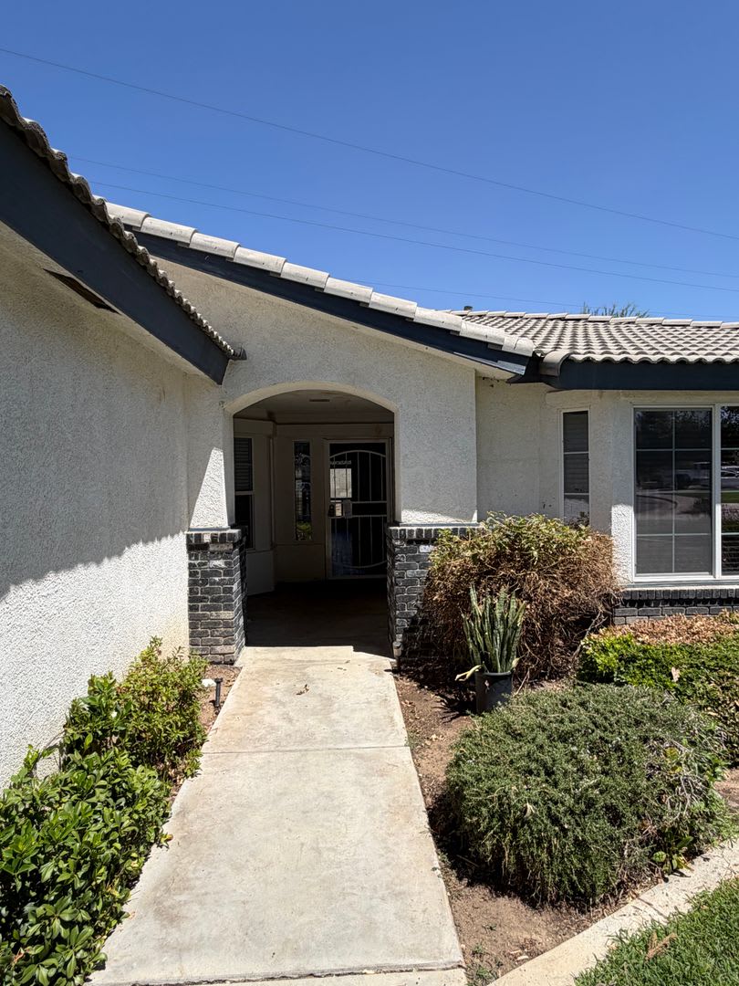 3 BD 2 Ba house plus office in Rosedale's Beautiful San Lauren Community – photo 5