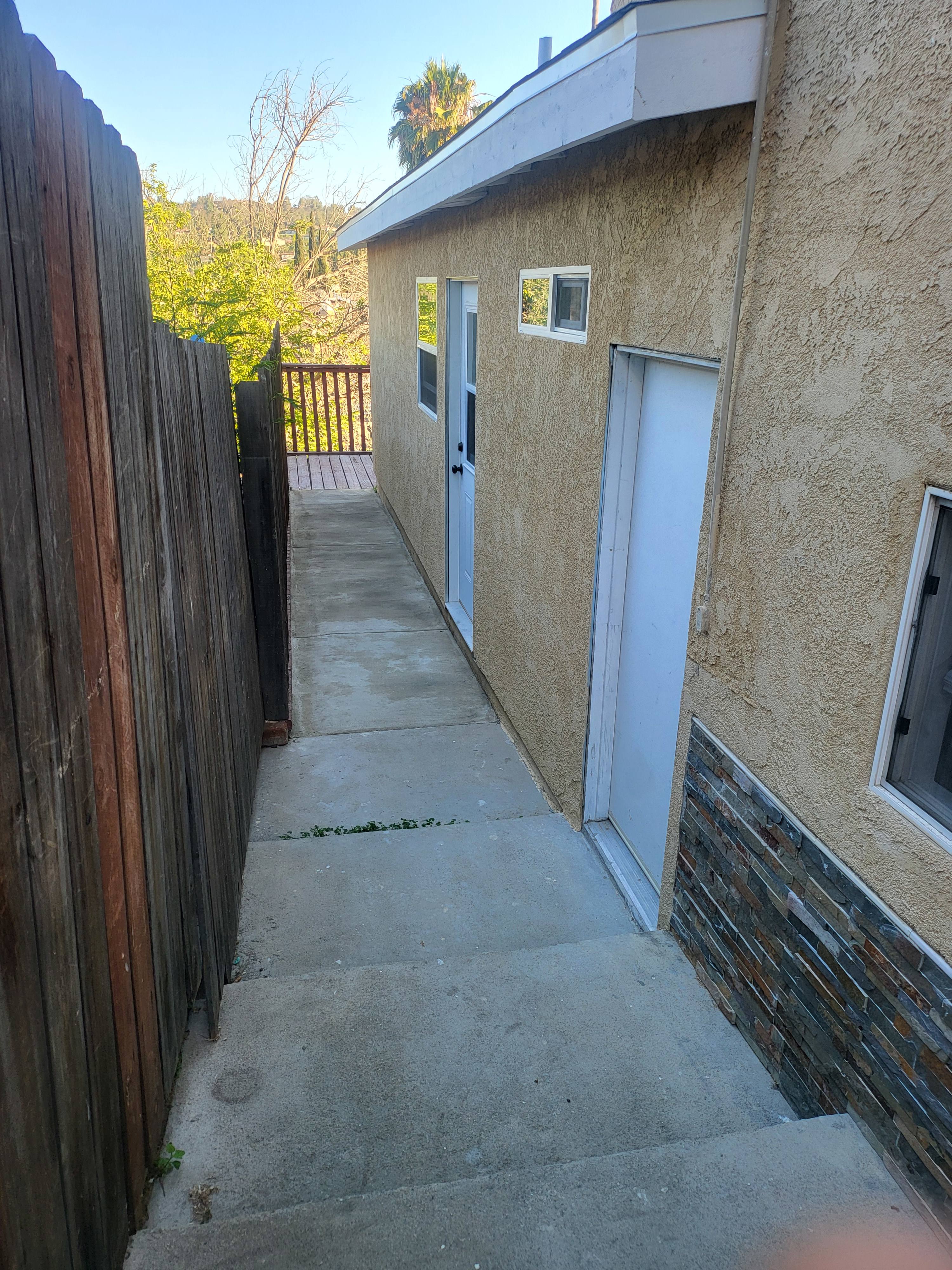 910 Sonora Avenue – photo 5