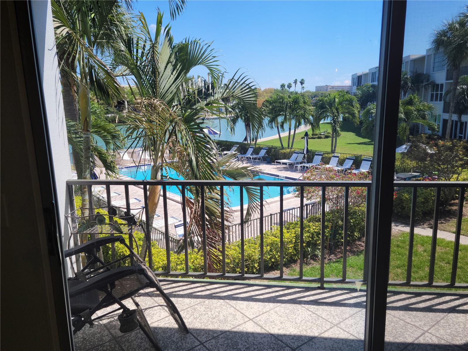 7405 Bay Island Dr S Apt 224 – photo 2