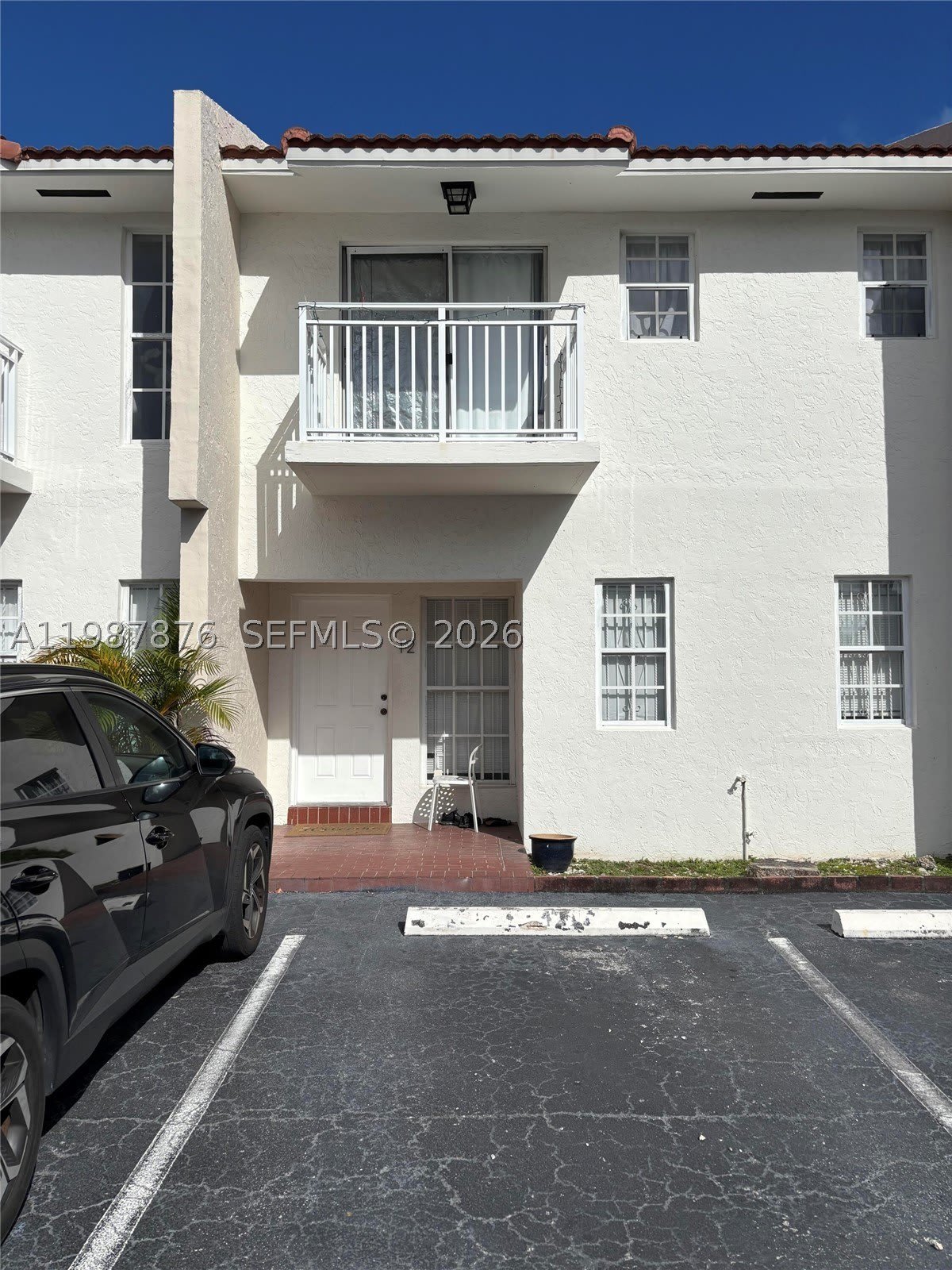 2050 NE 140th St – photo 2