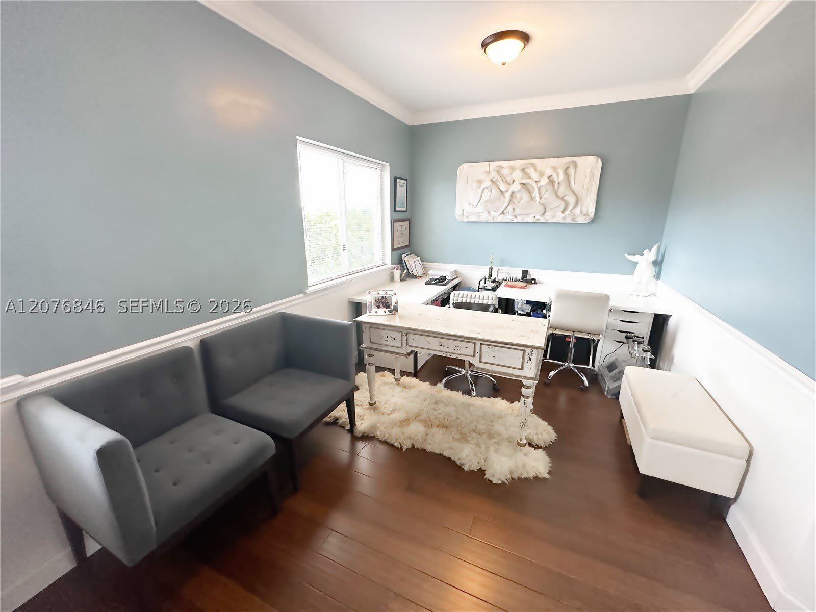 2105 NE 38th Rd – photo 2