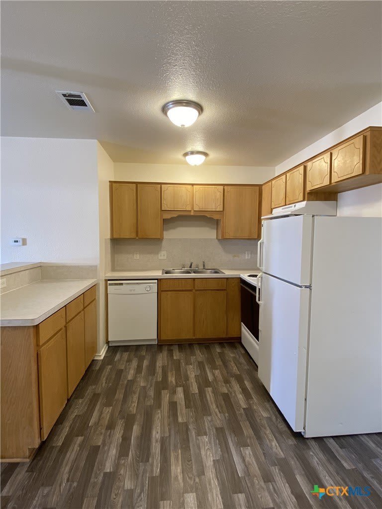 4408 Sylvia Drive – photo 2