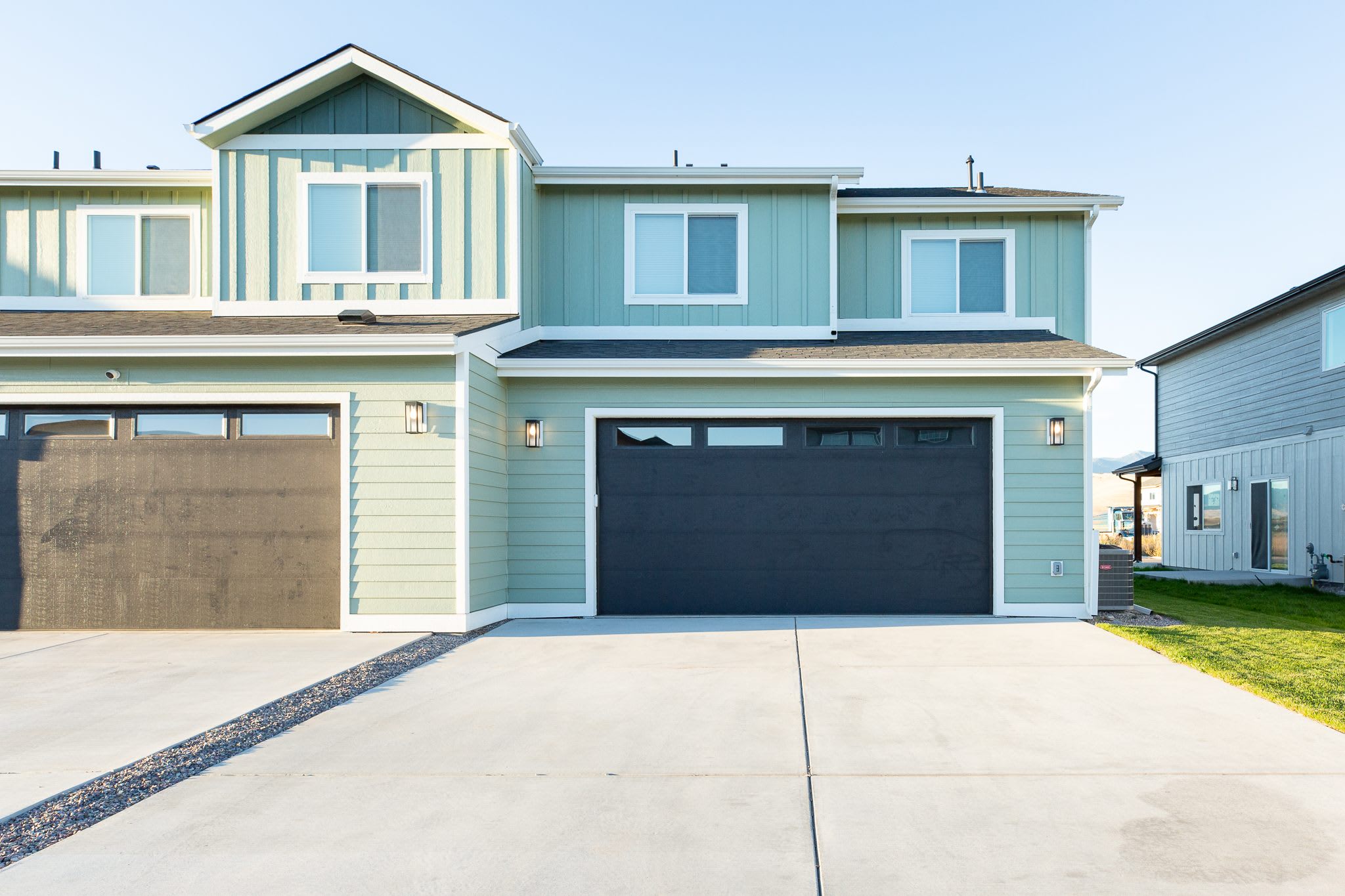 5377 Remington Drive – photo 3