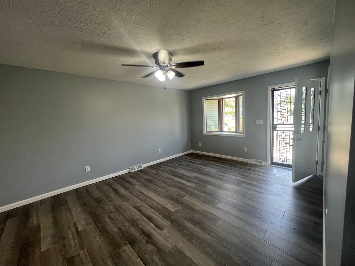 Coming soon! Spacious Updated 3 Bedroom 2 Full Bath with Plenty of Additional Space – photo 2