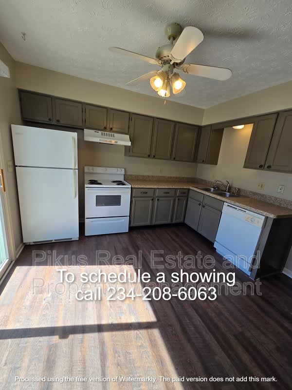 10630 Market Ave N – photo 3