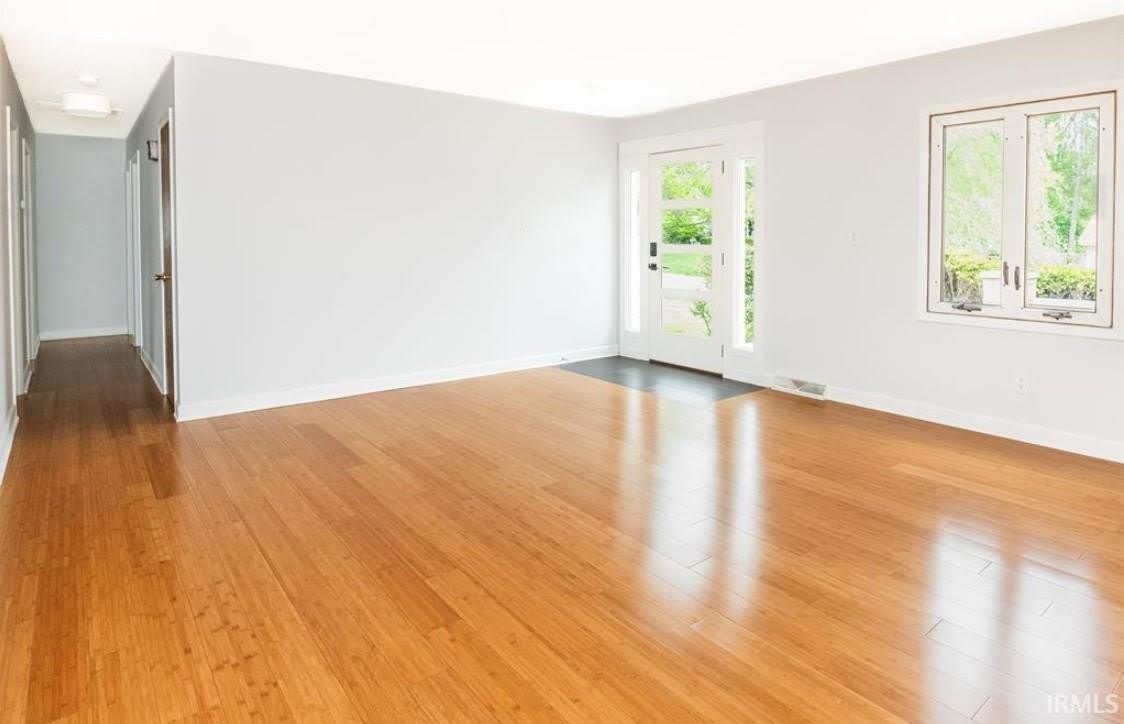1416 E Clairmont Place – photo 5