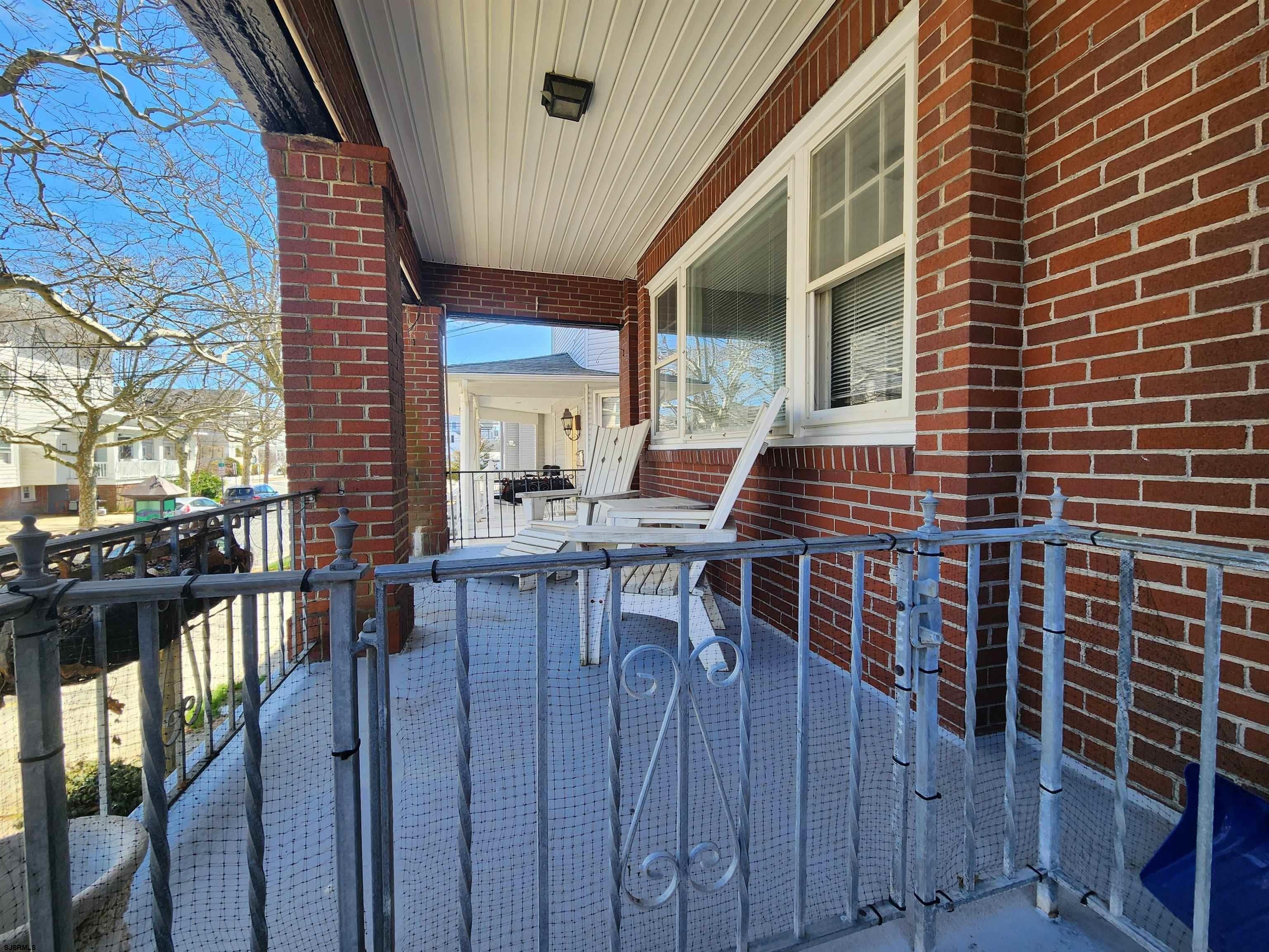 20 S Marion Ave – photo 1
