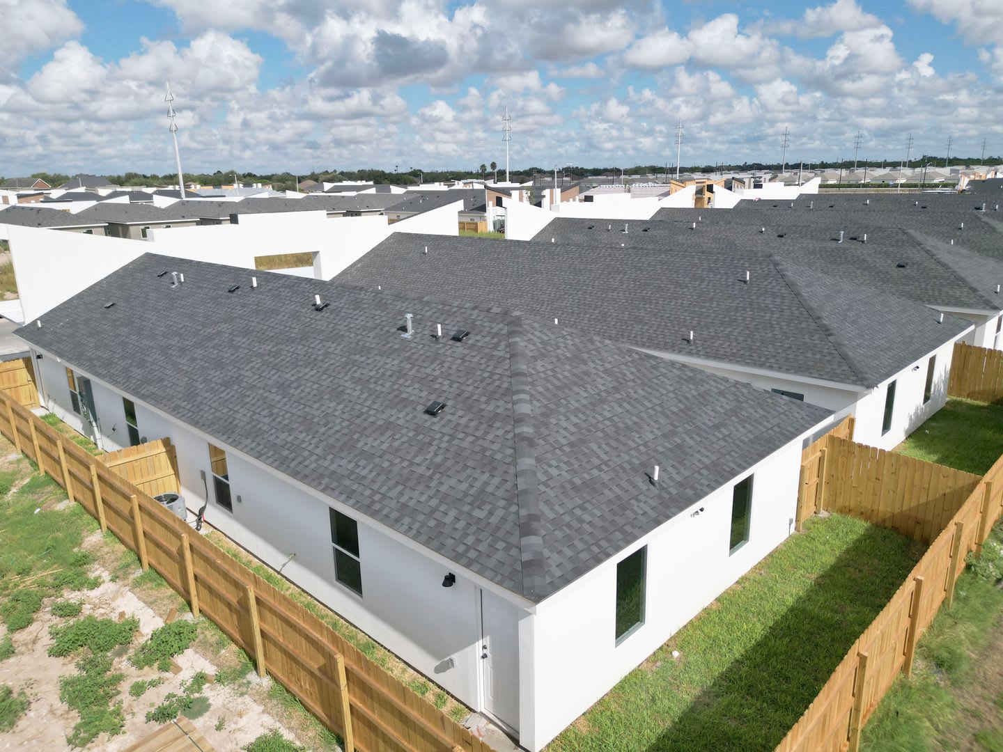 Beautiful 3Bed 2Bath Home In Edinburg – photo 5