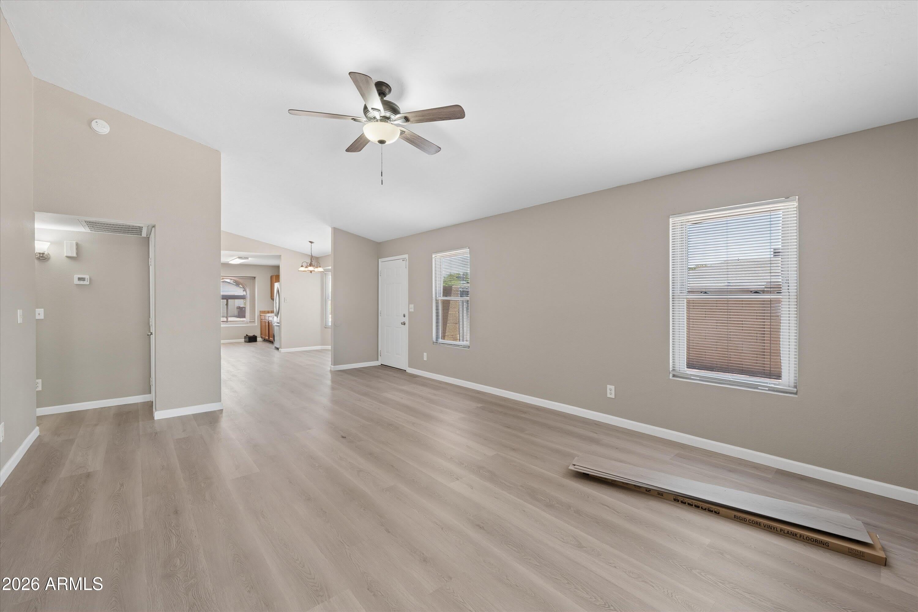 11904 N 76th Lane – photo 4