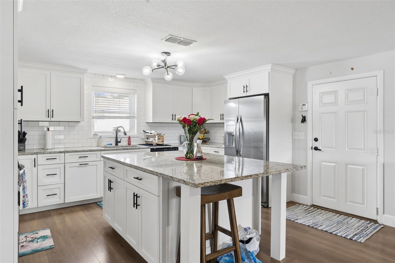 273 AVALON Road – photo 5
