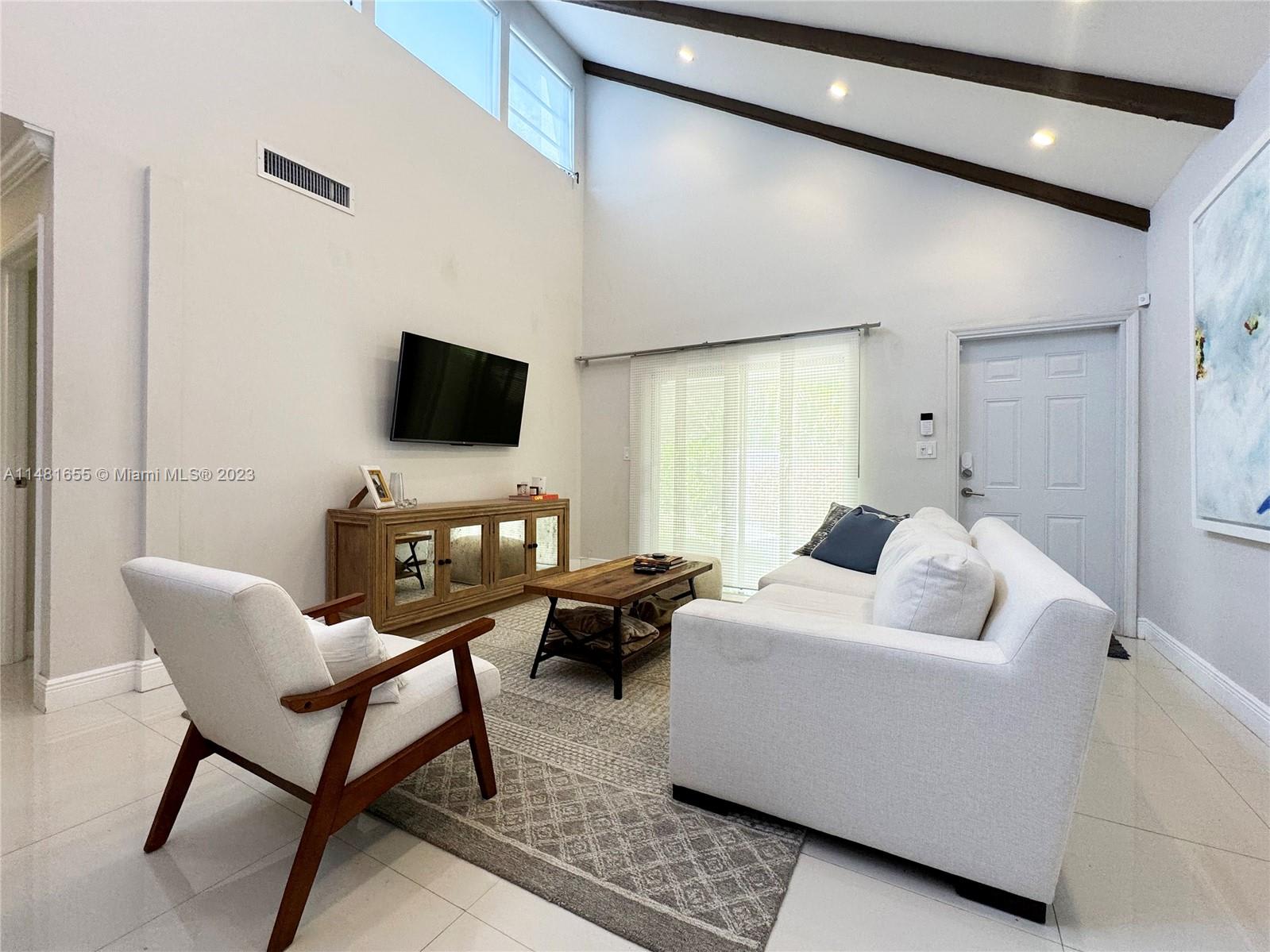 7788 Southwest 99th Street – photo 3