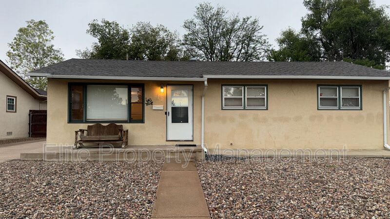 17 Duke St. – photo 1