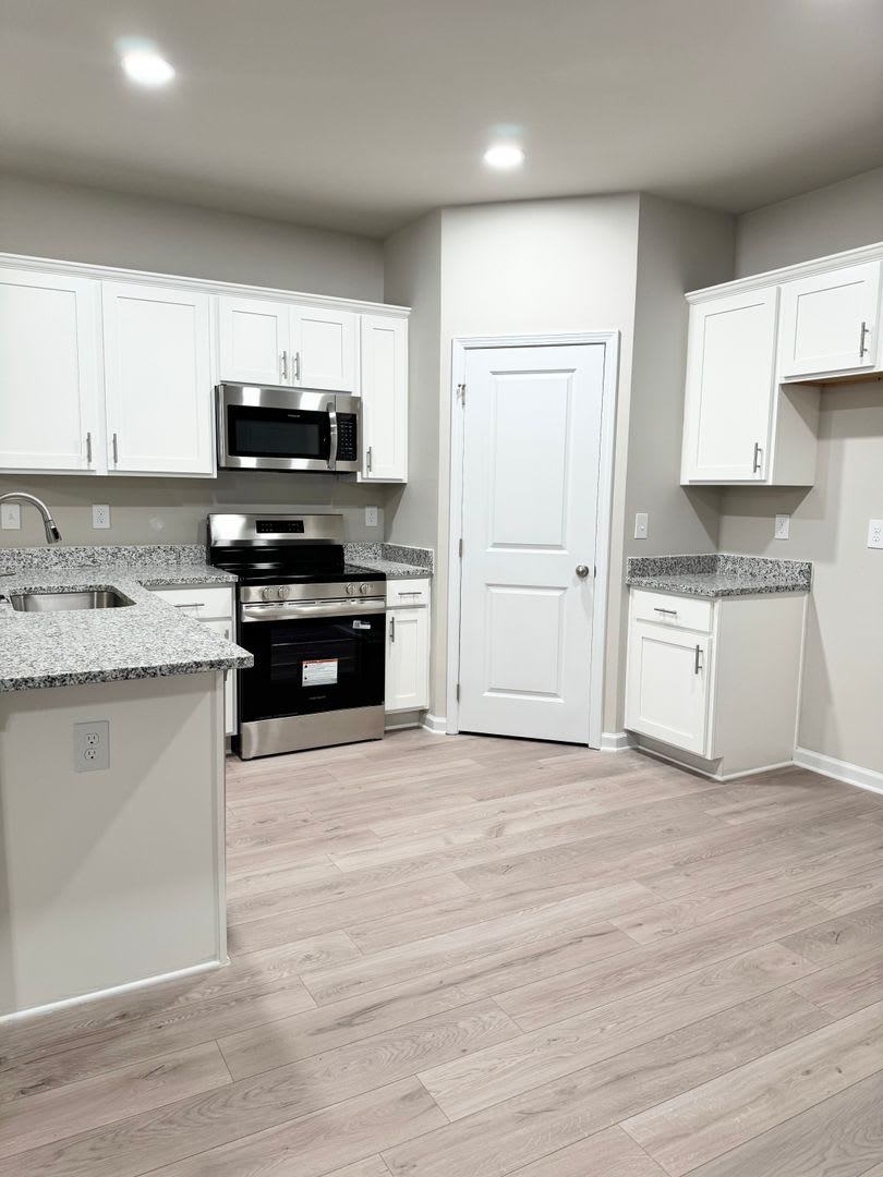 McCoy Street Townhomes! – photo 5