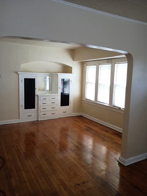 5233 West Lisbon Avenue 2 – photo 3