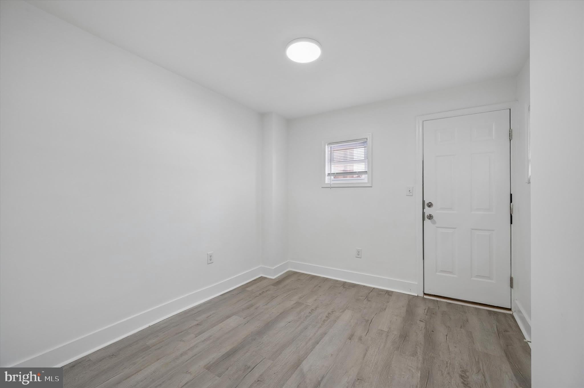 2522 N OPAL Street – photo 2