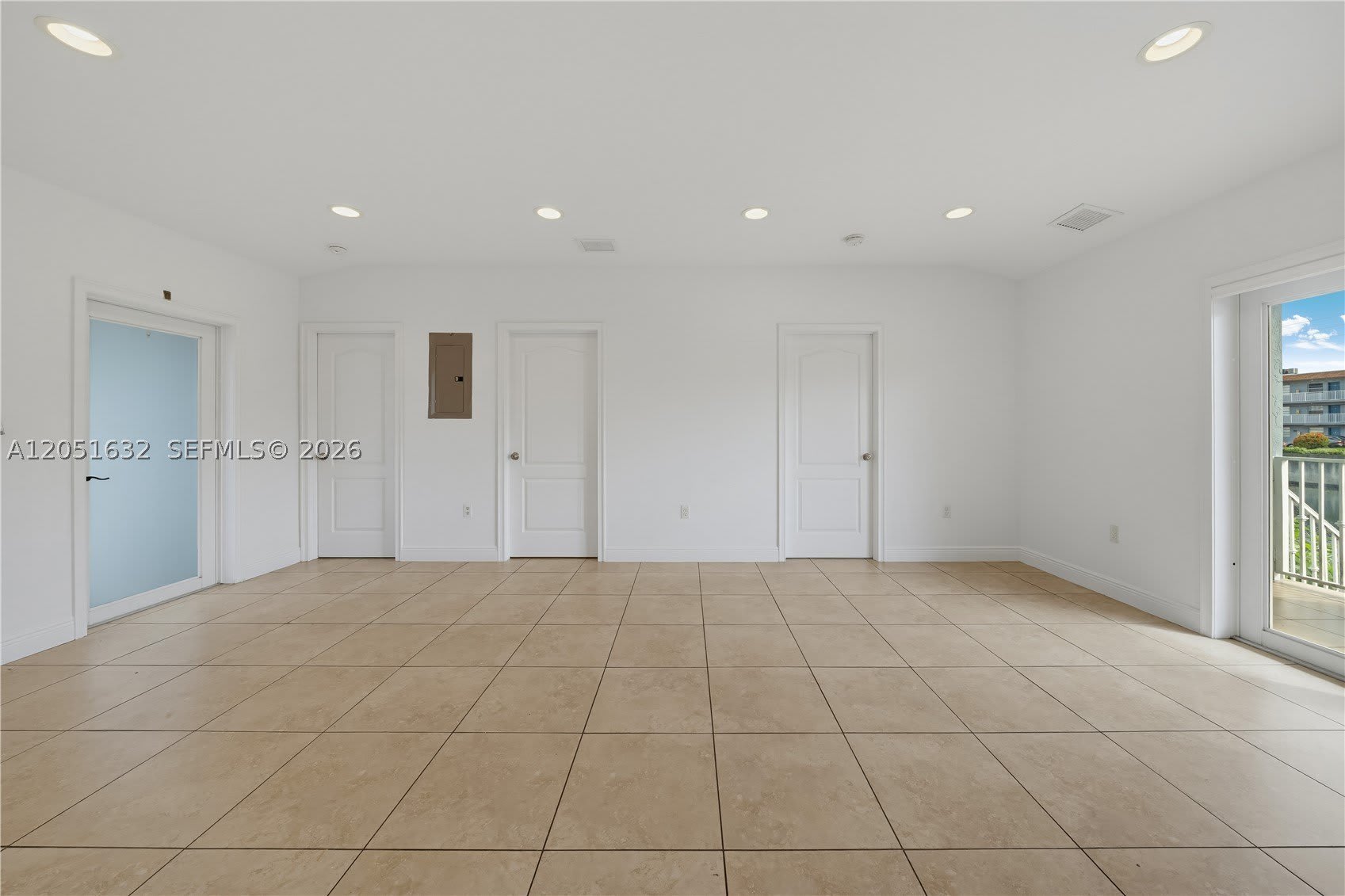 7515 NW S River Dr – photo 5