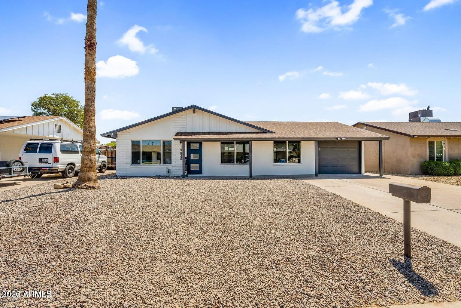 14635 N 37TH Place – photo 1