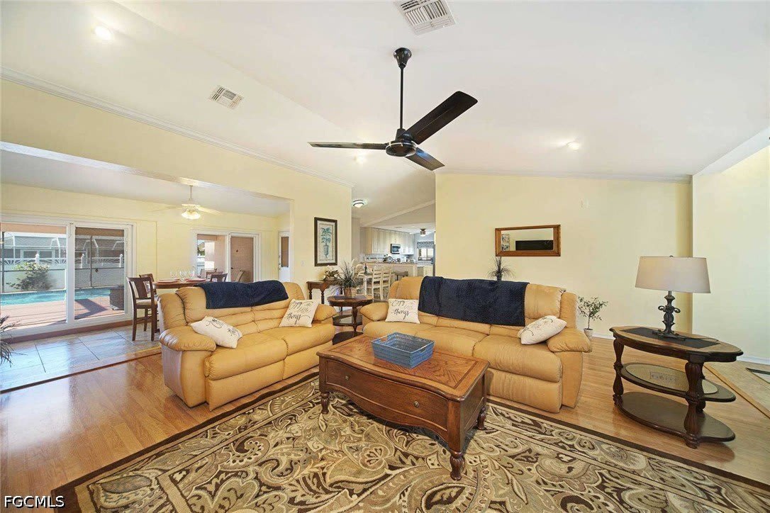 3832 Sw 20Th Avenue – photo 5