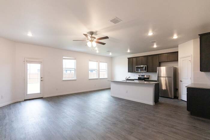 3208 Anna Street – photo 1