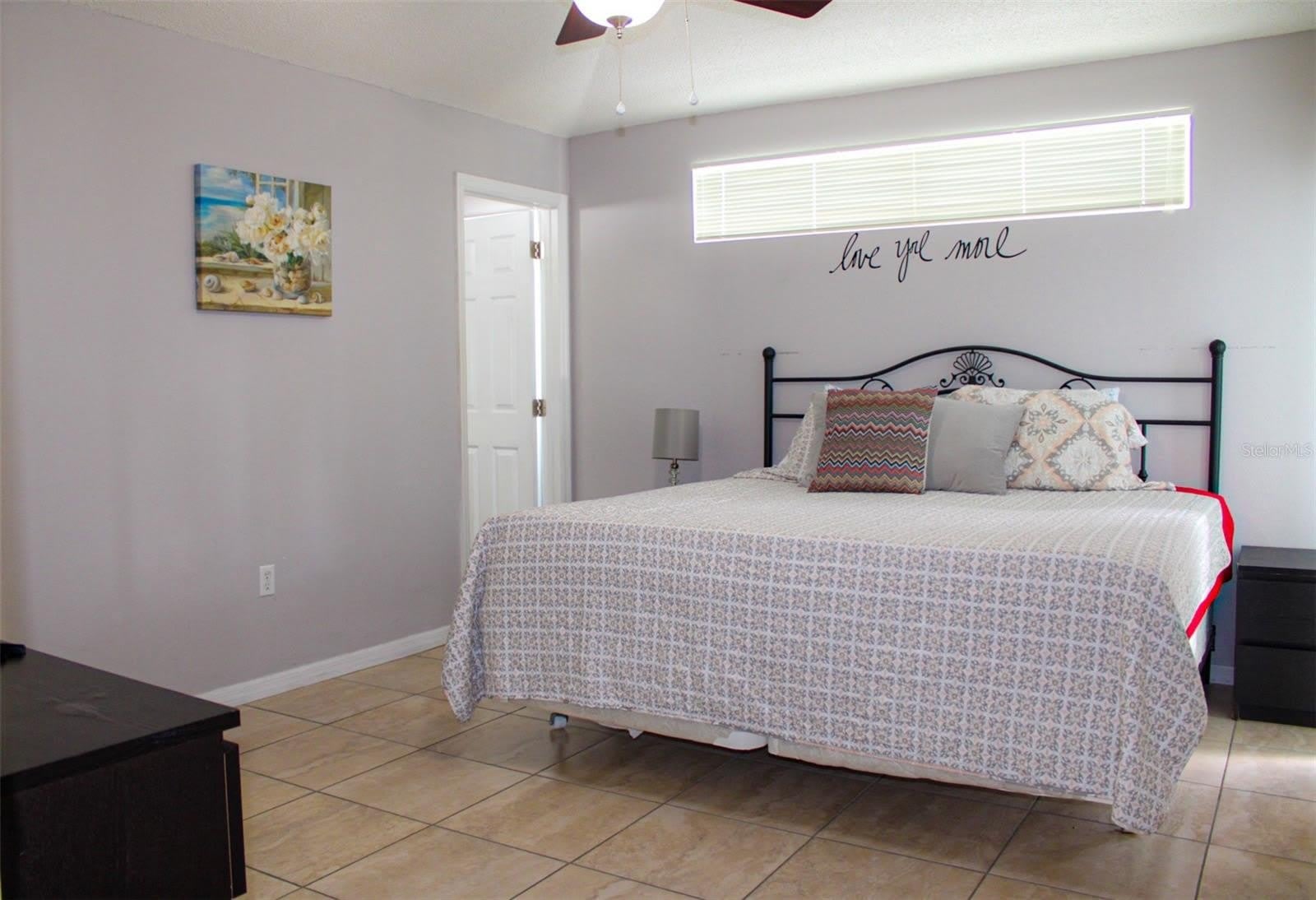 108 GROSVENOR Loop – photo 4