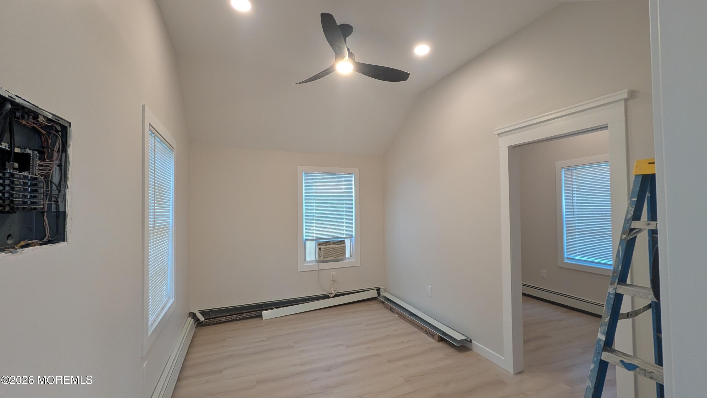 20 Howard Avenue – photo 1