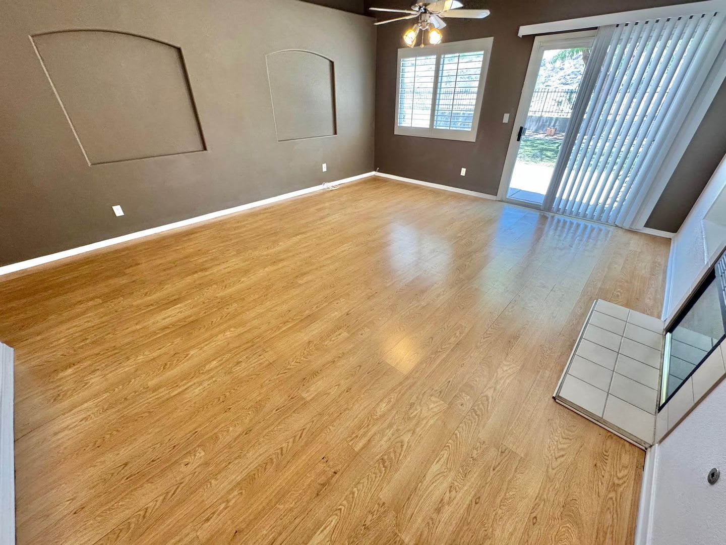 Beautiful Single Story 2 Bedroom 2 Bathroom Home Located In Seven Hills – photo 3