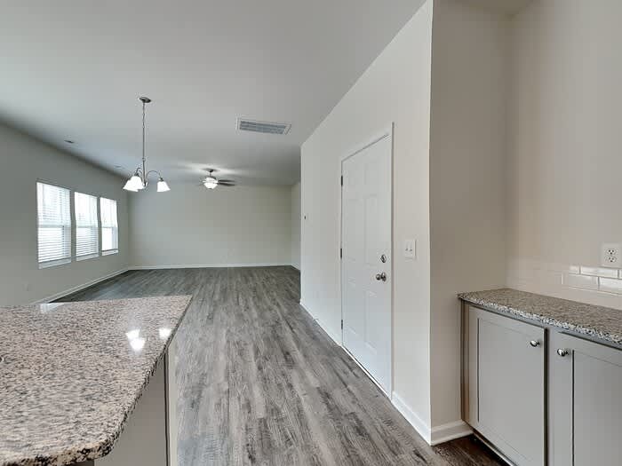 737 Point Andrews Drive Southwest – photo 4