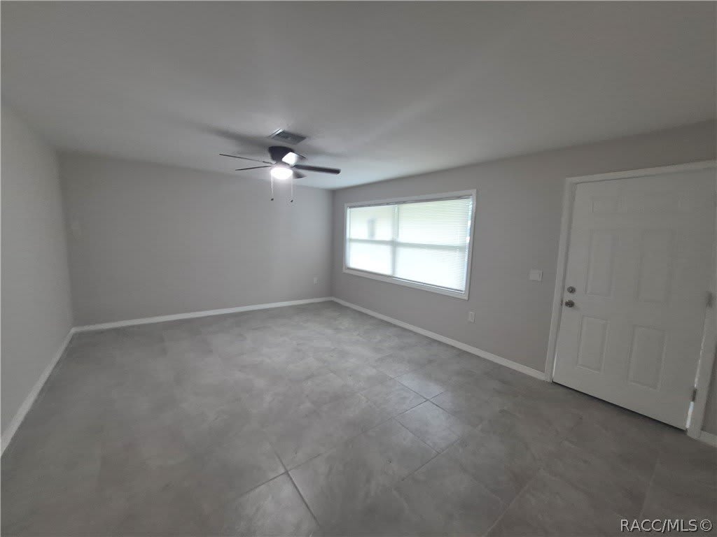 15 N Washington Street – photo 3