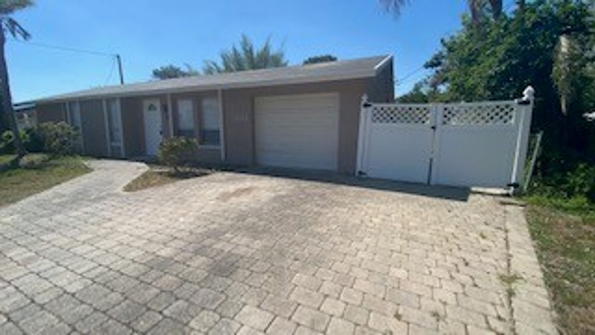 3/2 Move In Ready – photo 1