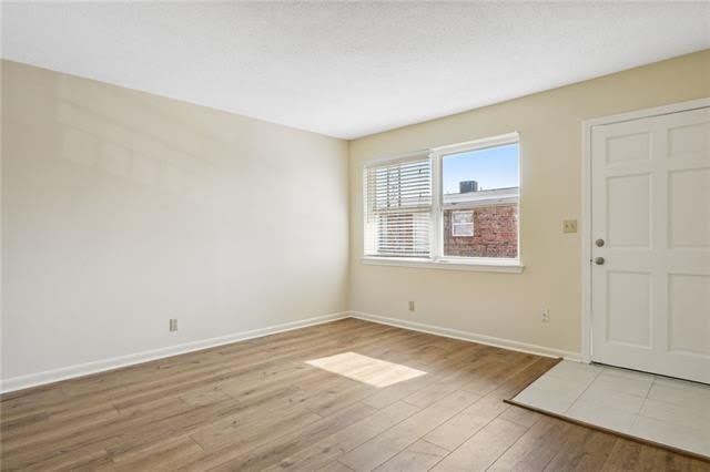 3017 LAKE VILLA Drive – photo 5