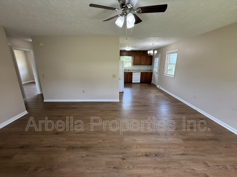 915 Kendrick Creek Rd – photo 5