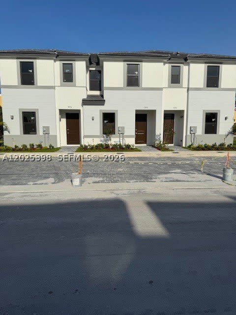 1026 NW 1st Ave – photo 1