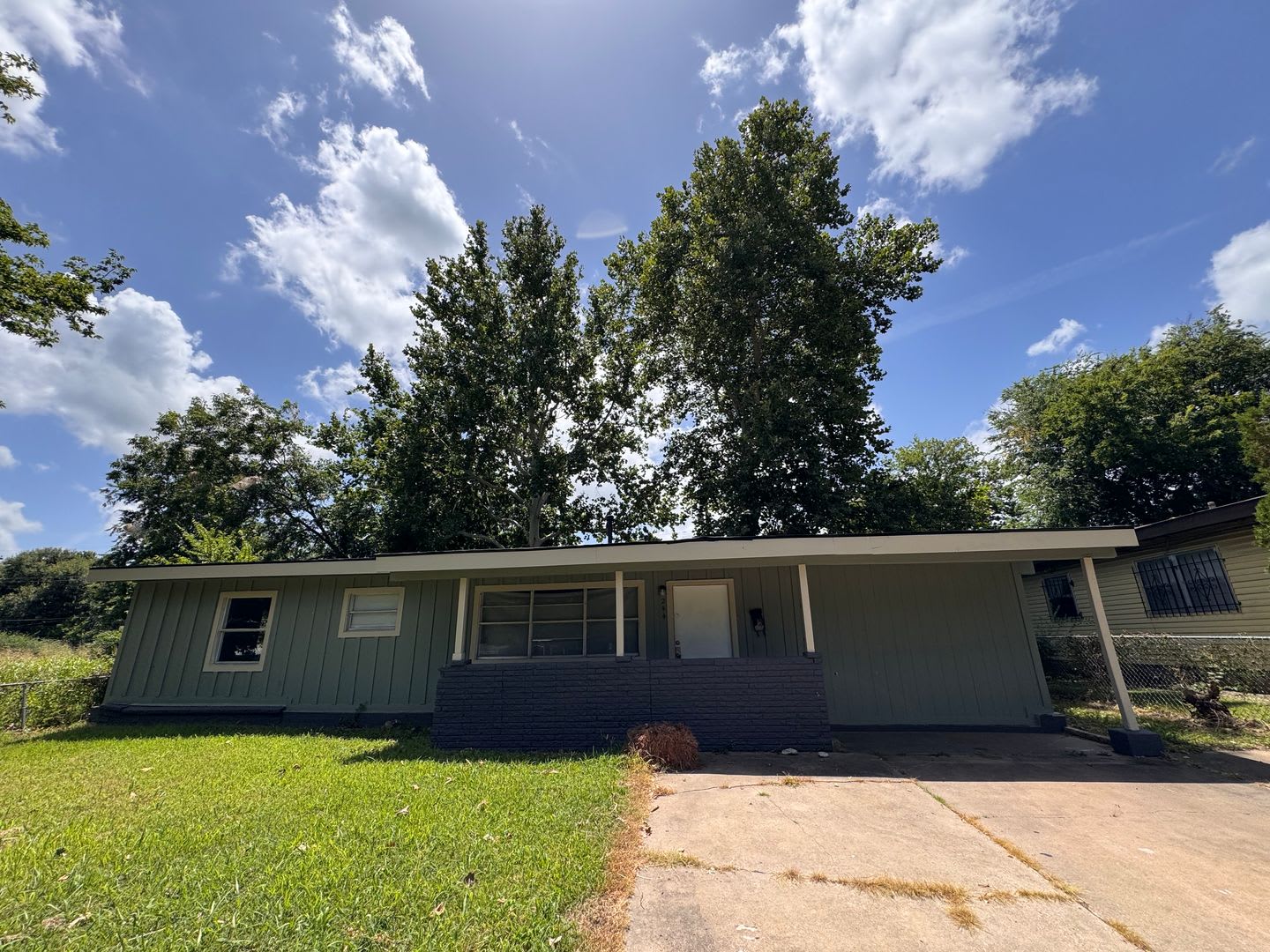 Spacious Open 3 Bedroom Home – photo 1