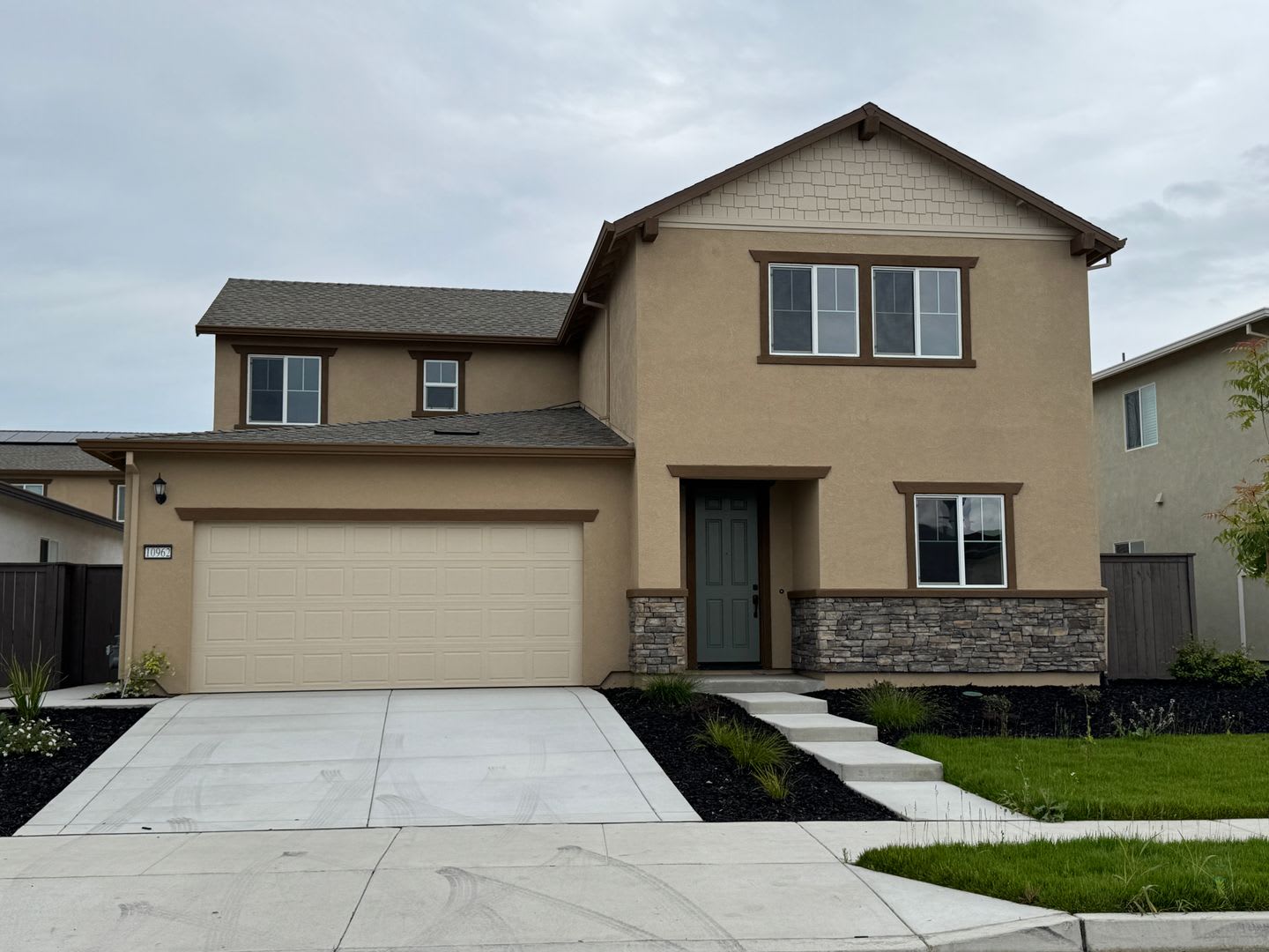 New Constuction, Four Bed, Three Bath Home In Spanos Park – photo 1