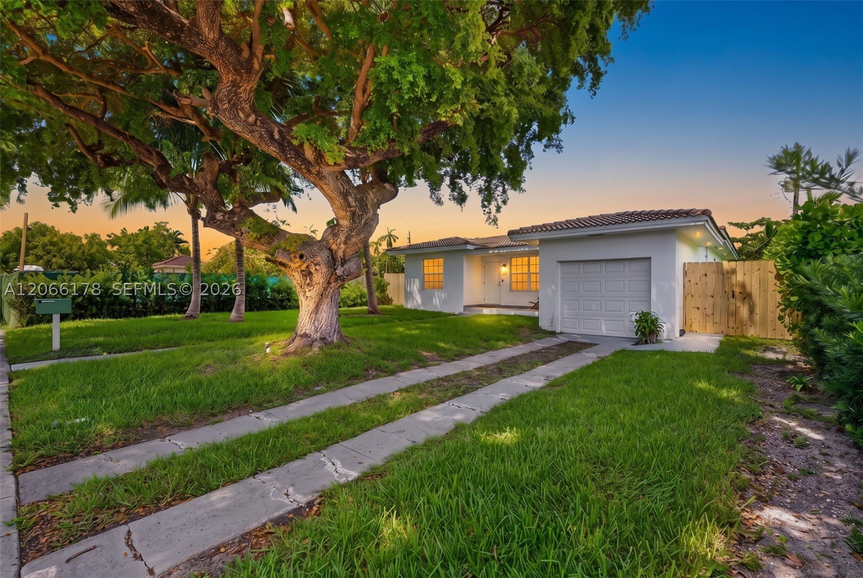 7516 Mutiny Ave – photo 1