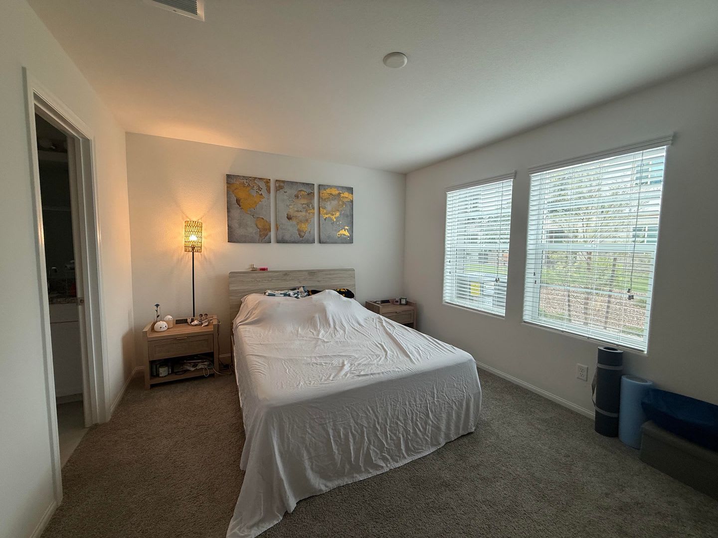 Exceptional Two Level 3 Bedroom Furnished Or Non Furnished Rental – photo 3