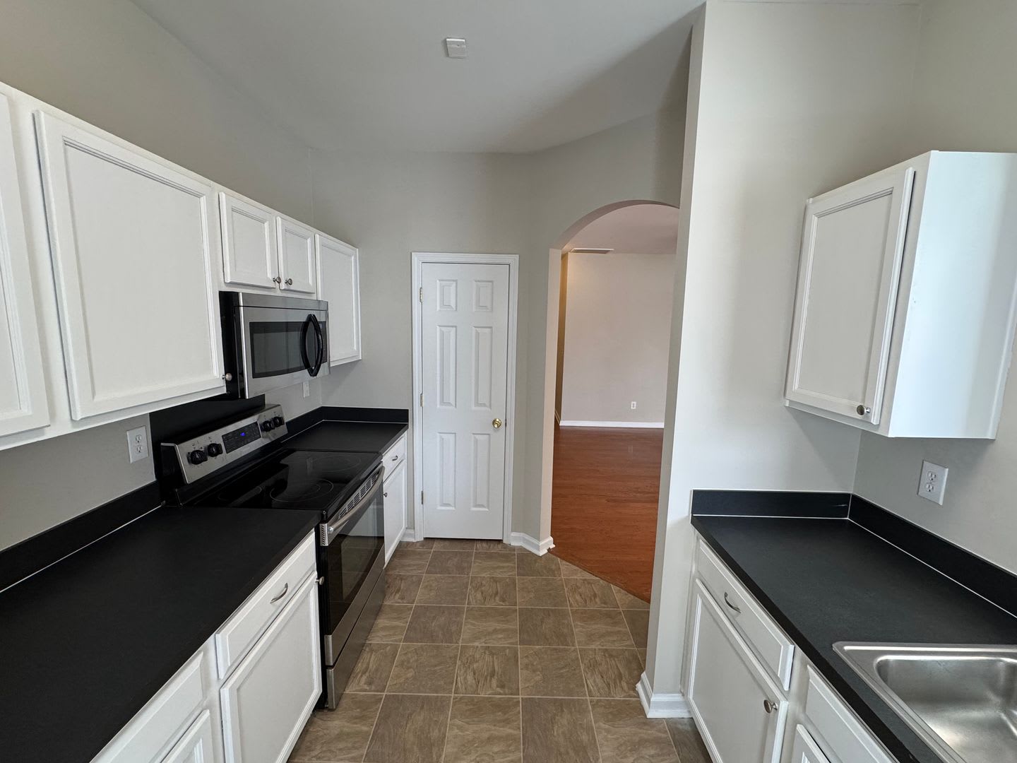 2152 Whispering Way – photo 3