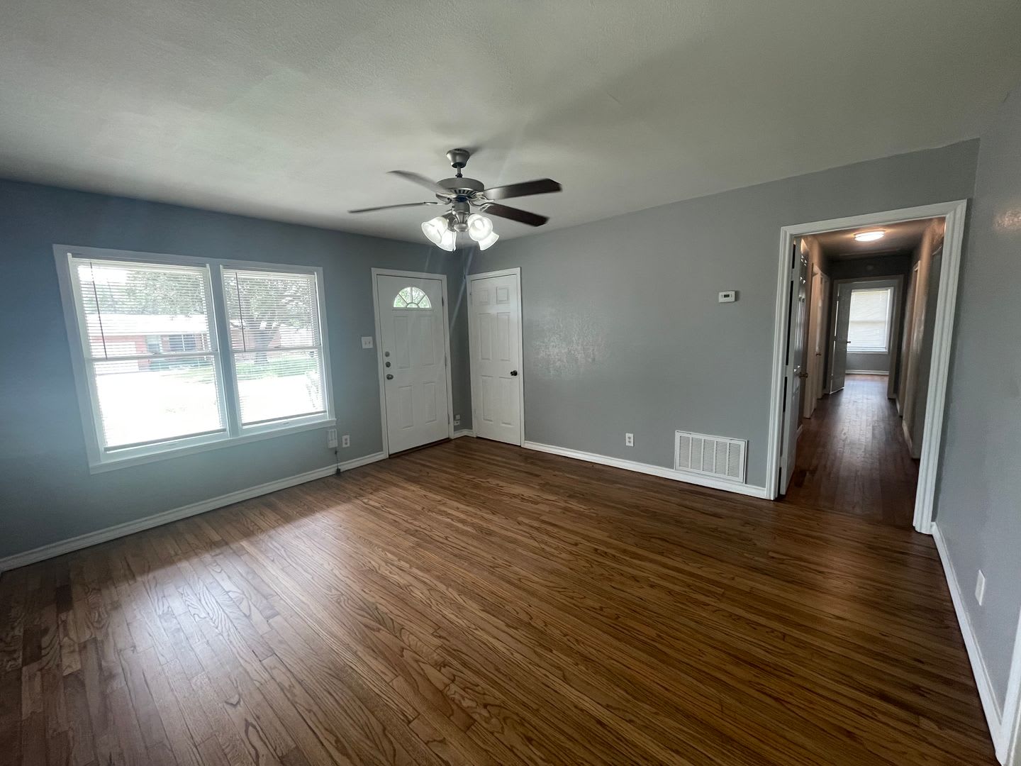 Priced To Rent 3 1 5 Nice Update Accepting Sec 8 – photo 4