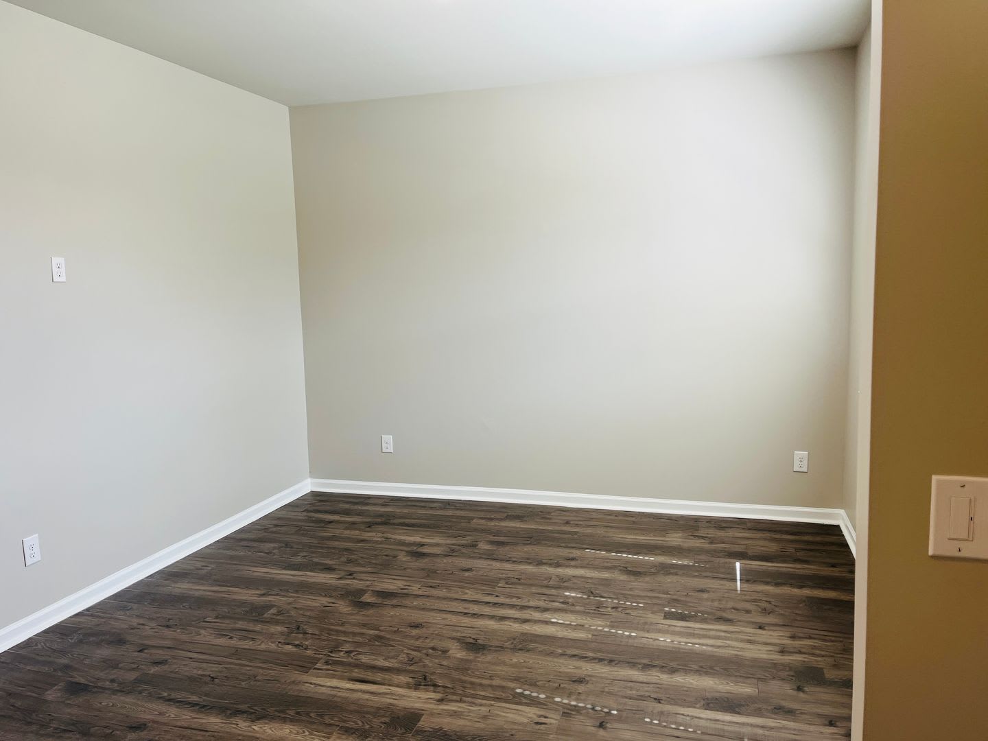 Wow! 4 bedroom 2.5 bathroom in Newnan! Must See!! – photo 5