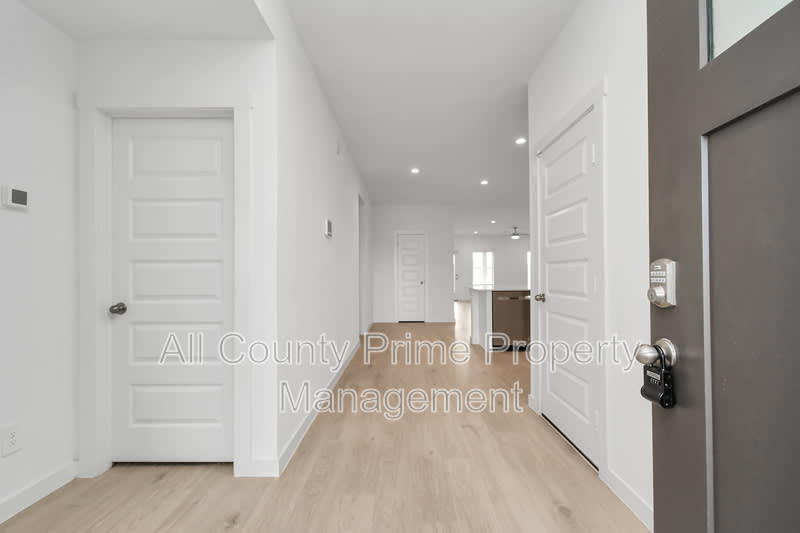 29935 Gallatin River Ln. – photo 5
