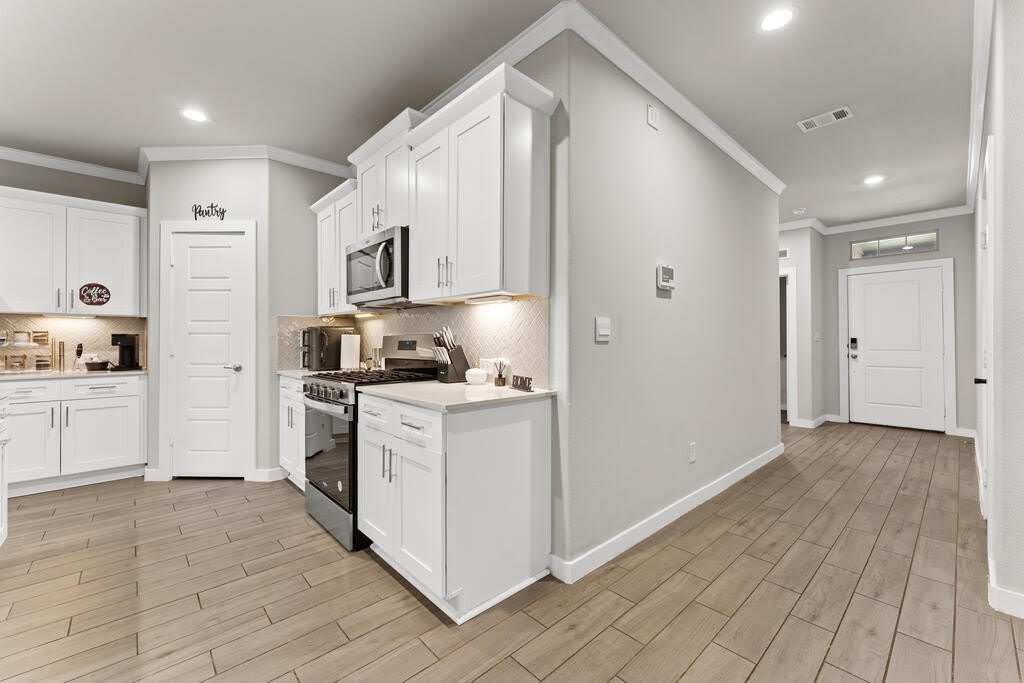 2129 Trailhead Drive – photo 3