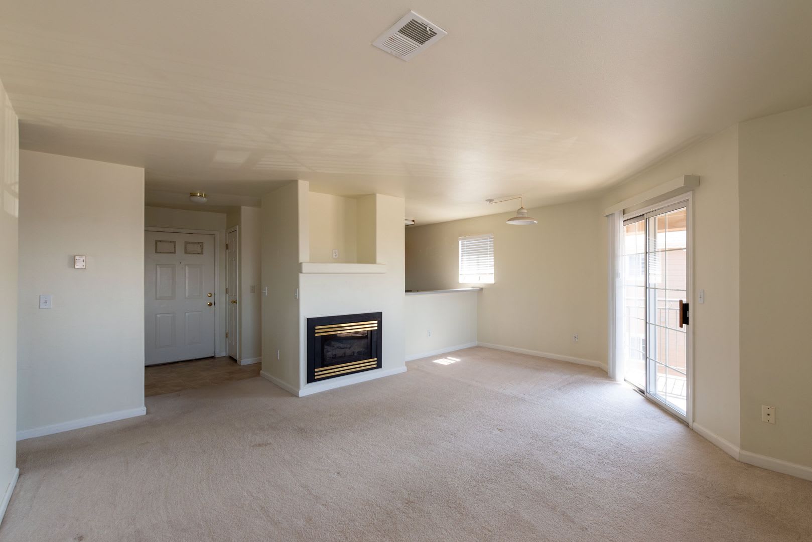 Highline Pointe Apts. – photo 1